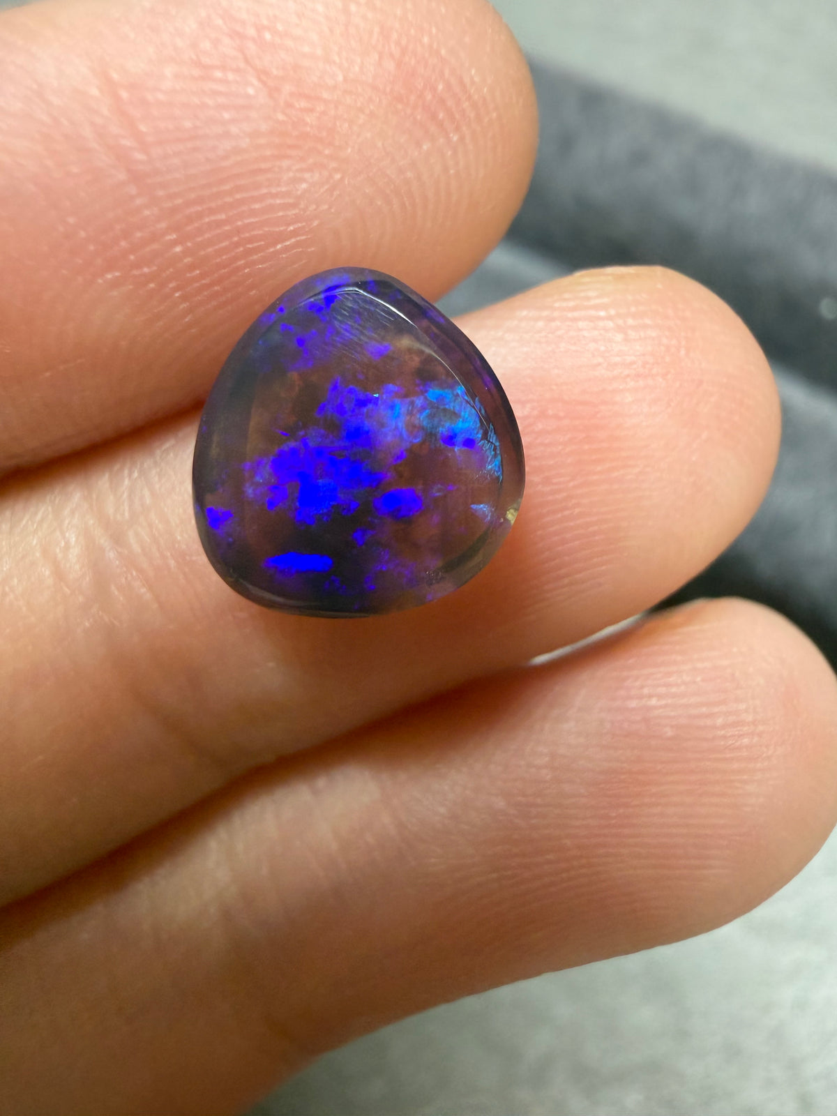 27.Lightning ridge black Crystal Opal -1.95ct