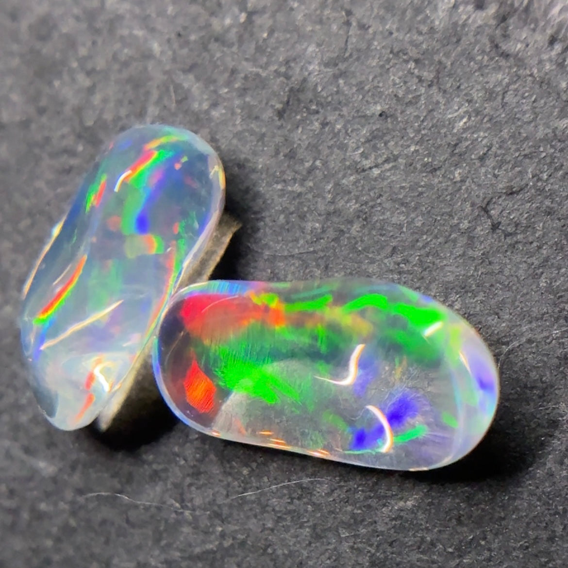 25.High quality Mexican fire Opal set