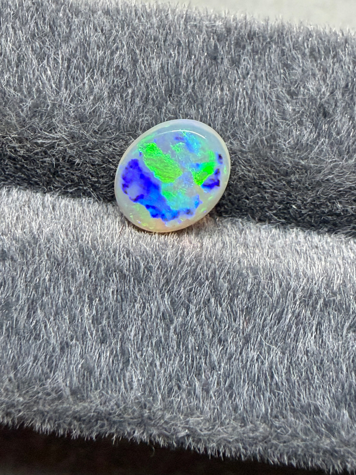 2.Crystal Opal