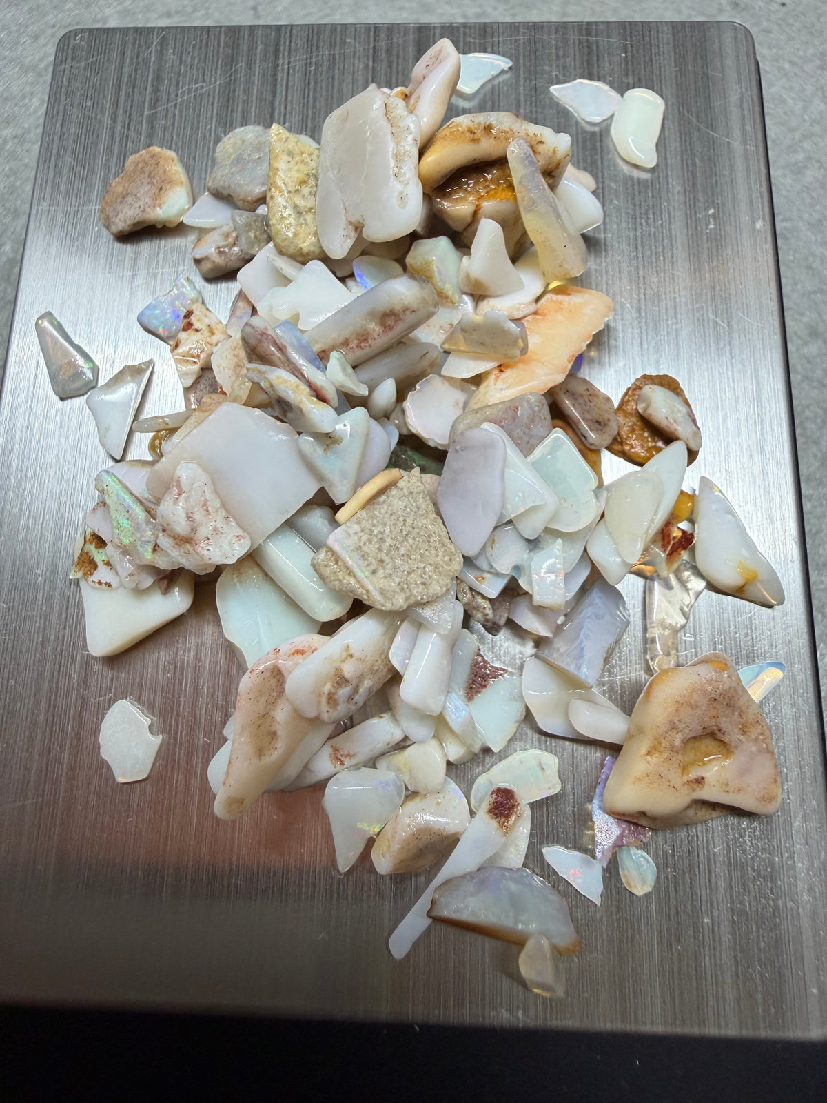 1.Surprise 100ct Rough minis