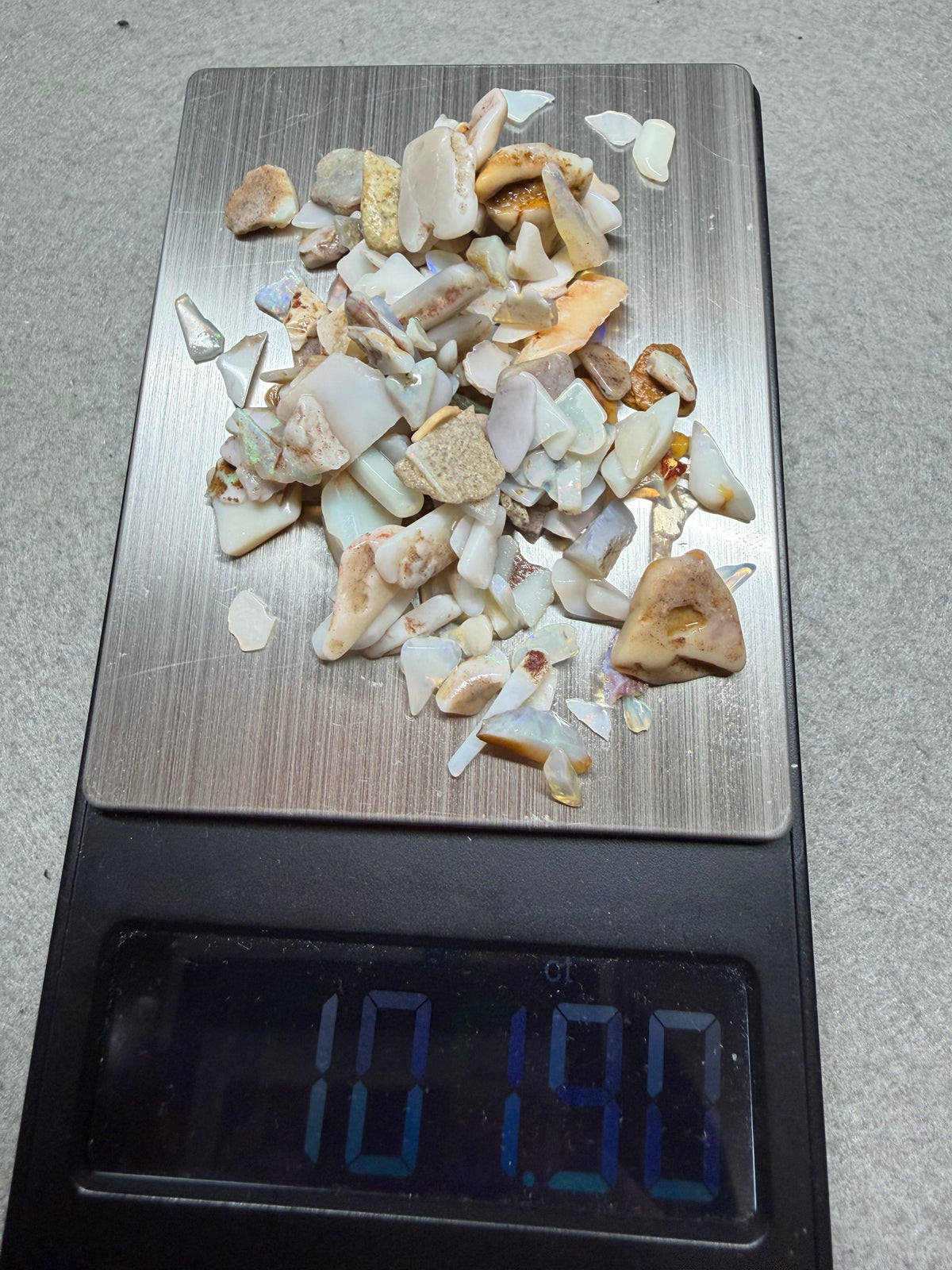 1.Surprise 100ct Rough minis