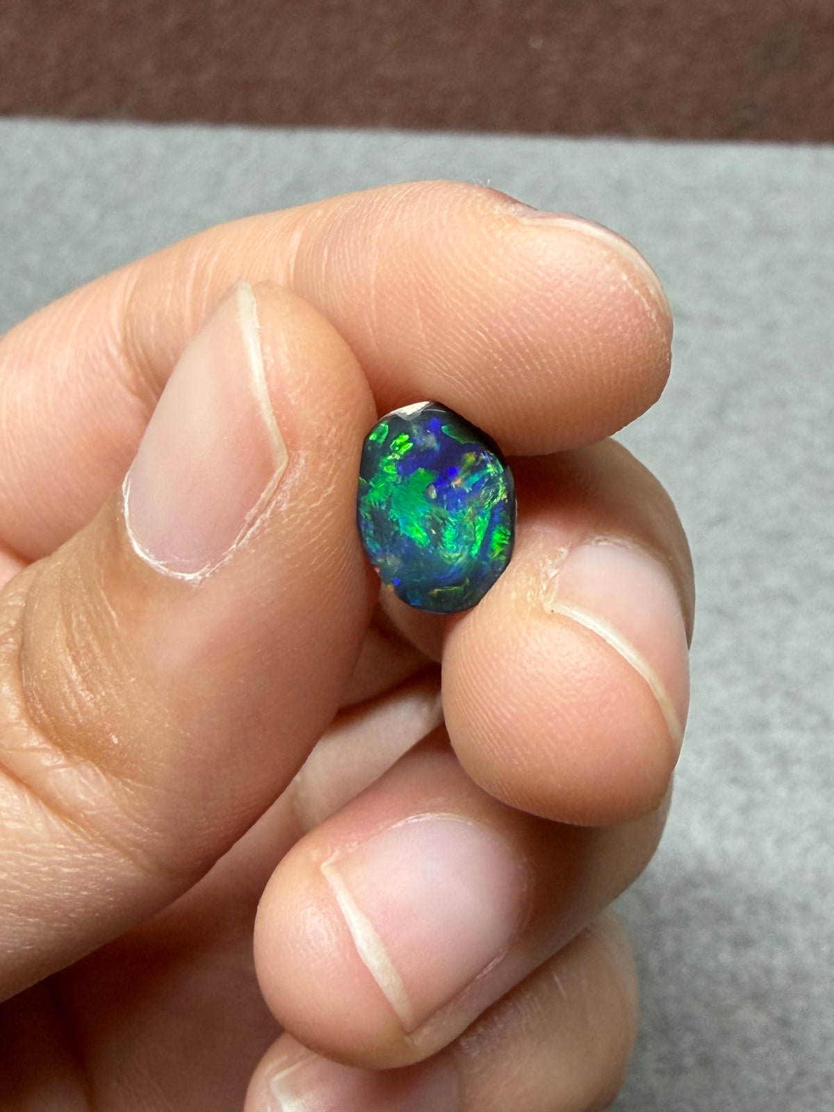 20.black Opal