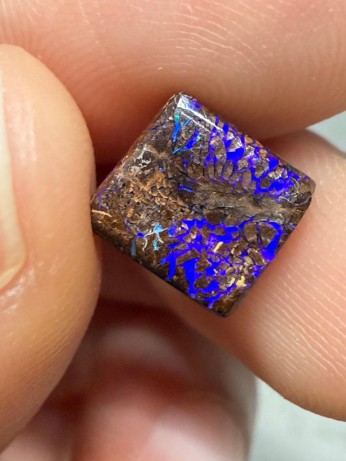 11.Electric royal blue double sided Boulder Opal