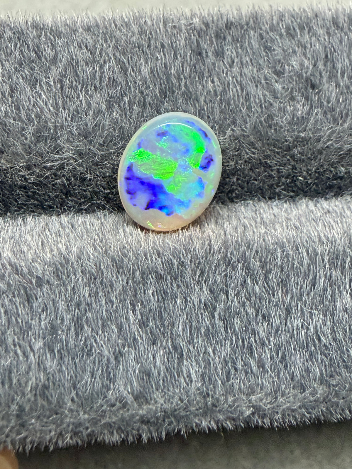 2.Crystal Opal
