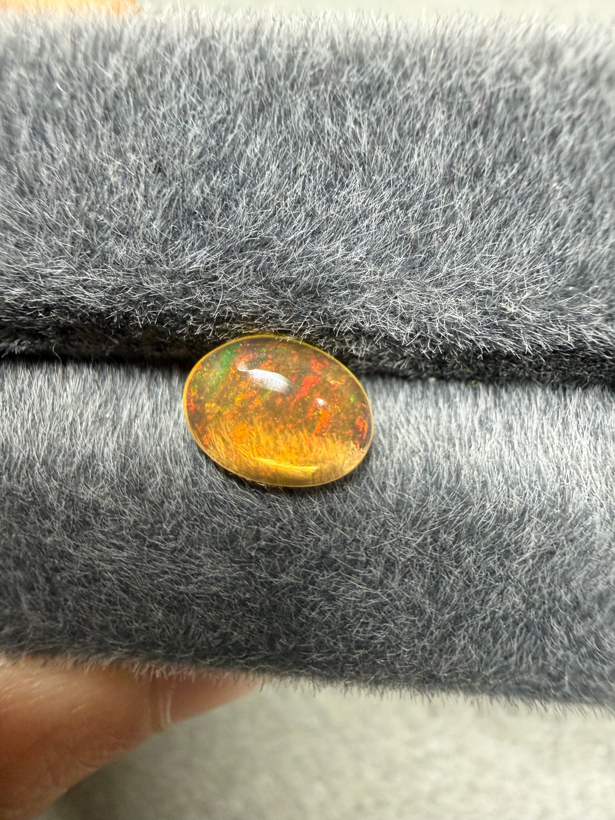 12.Surprise fire opal red velvet