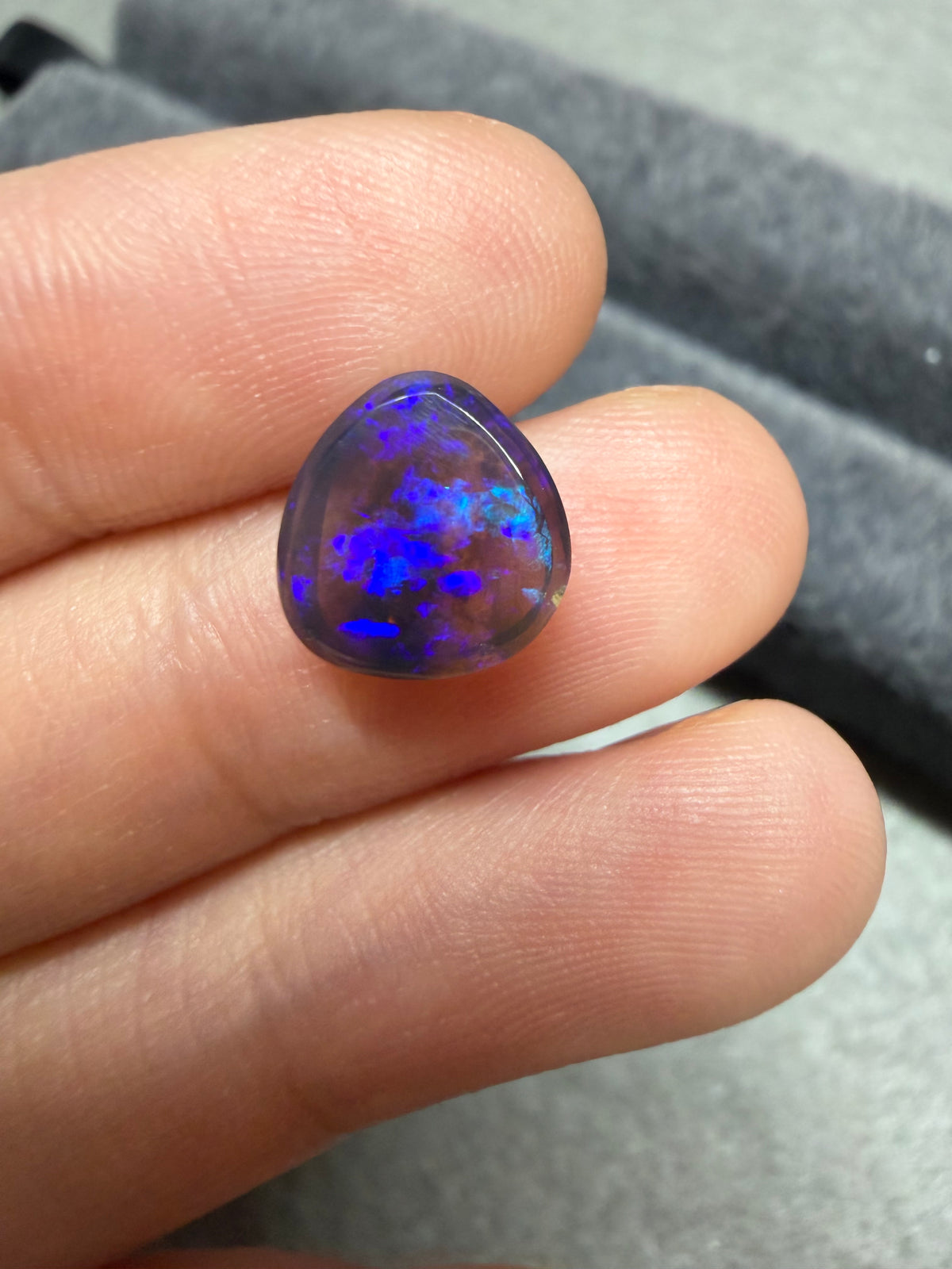 27.Lightning ridge black Crystal Opal -1.95ct